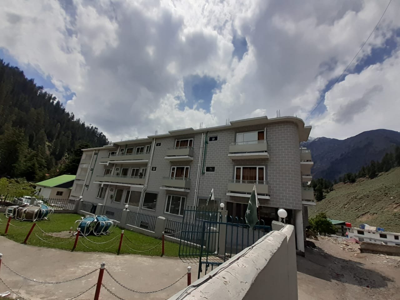 Cloud Way Hotel Naran